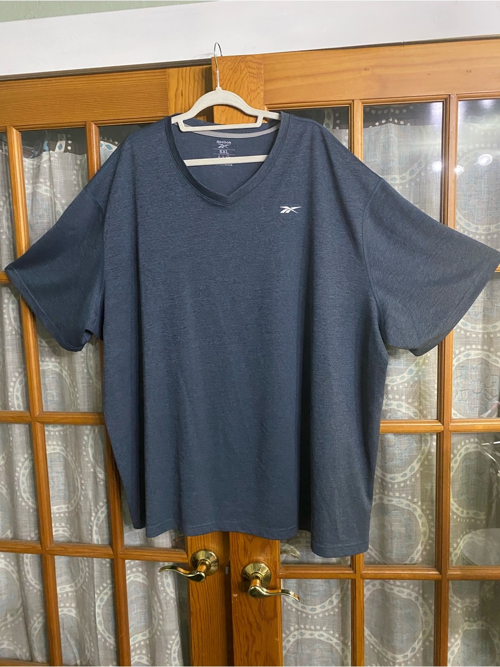 Pre-owned Reebok Men's Short Sleeve V-Neck Tee Size 5XL